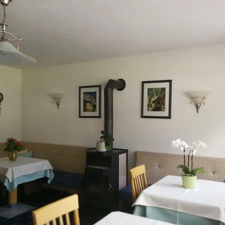 Haus Praxmarer Langenfeld