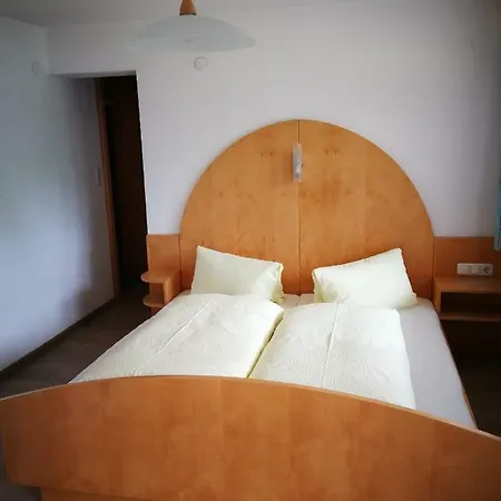 Haus Praxmarer Langenfeld